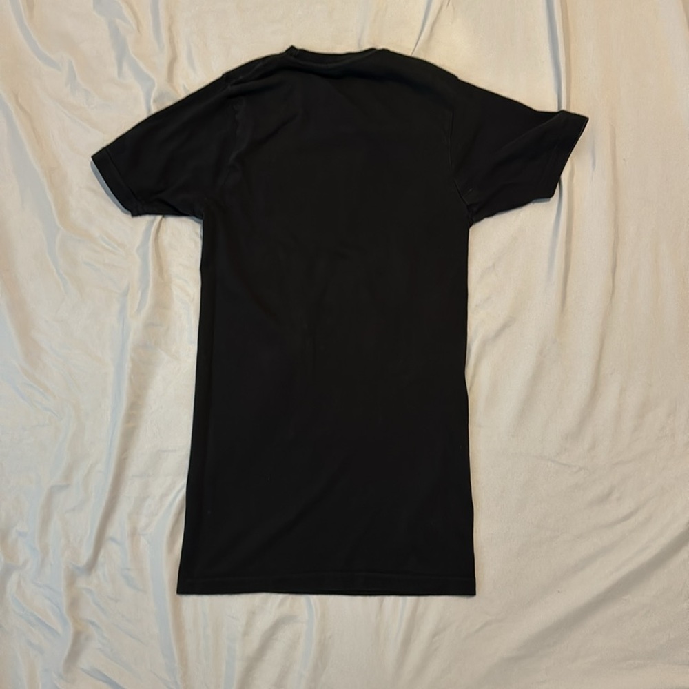 Graphic Tee - Picture 2 of 3